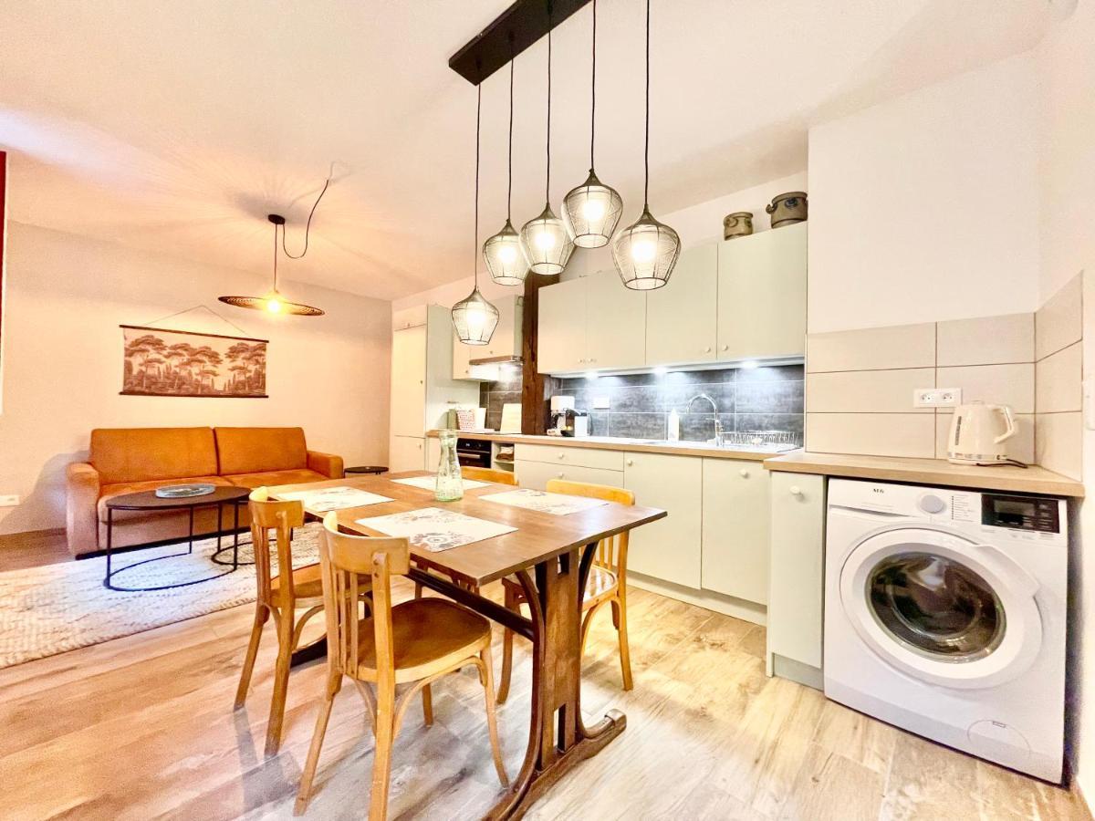 Colmar - Le Nichoir - Centre Historique - Parking Gratuit - Box Velo & Poussette Apartment ภายนอก รูปภาพ